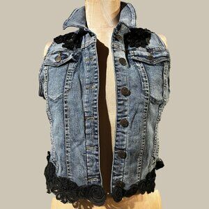 BLACK LACE- DENIM VEST
